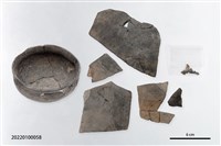 藏品(敞口束頸平底碗(含蓋))的圖片